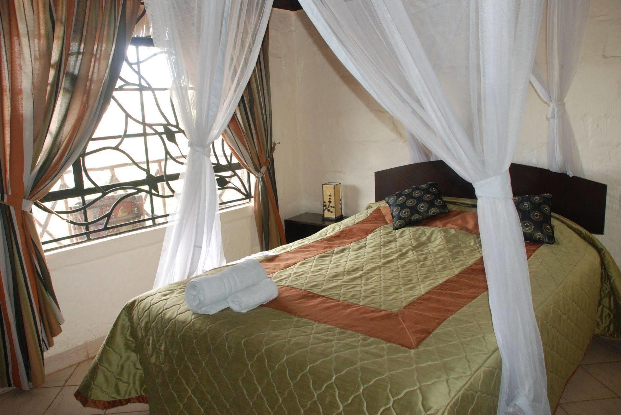 Osoita Lodge Найроби Экстерьер фото