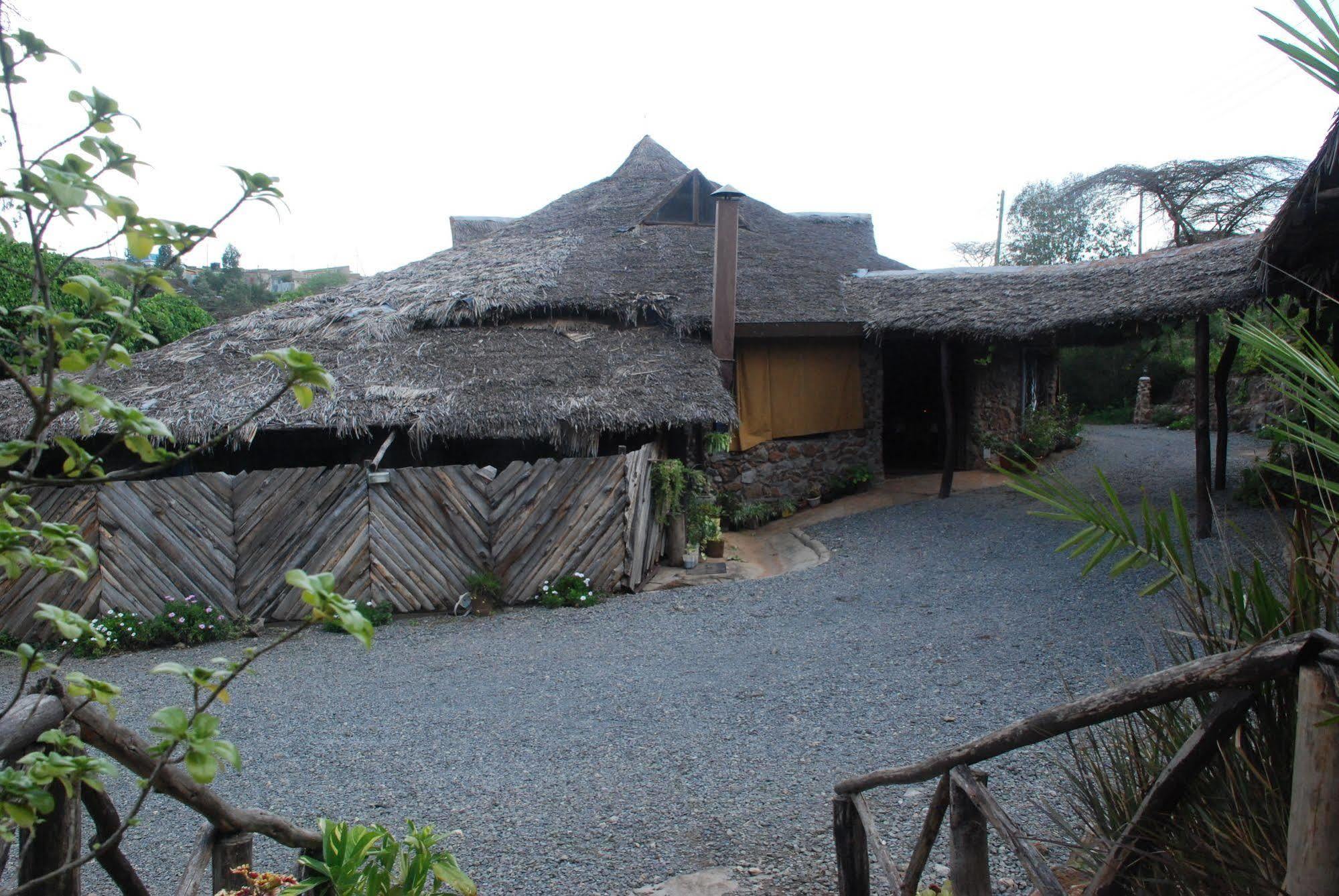 Osoita Lodge Найроби Экстерьер фото